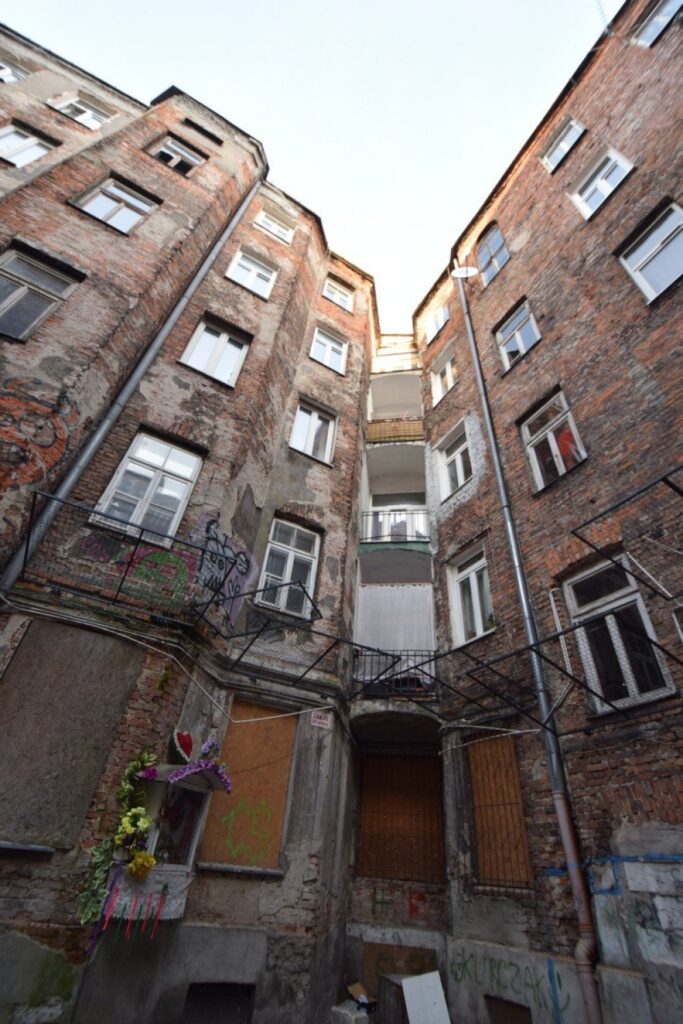 kamienica z wpisana do rejestru zabytków Praga Północ, Warszawa, ul. Środkowa 25